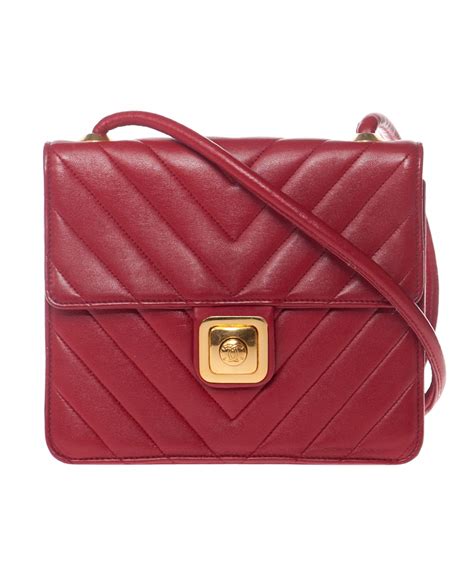chanel chevron crossbody